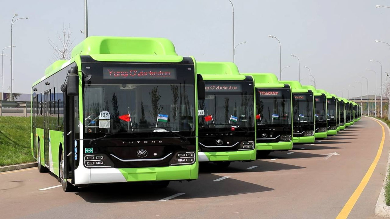 Xitoydan Toshkentga 1000 ta yangi avtobus olib kelindi