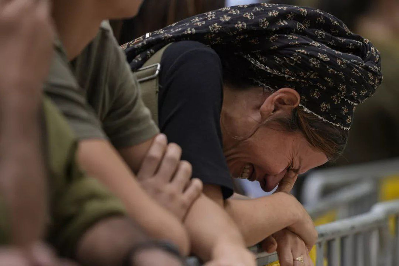 Falastin — Isroil urushi: ona 7 nafar farzandidan ayrildi