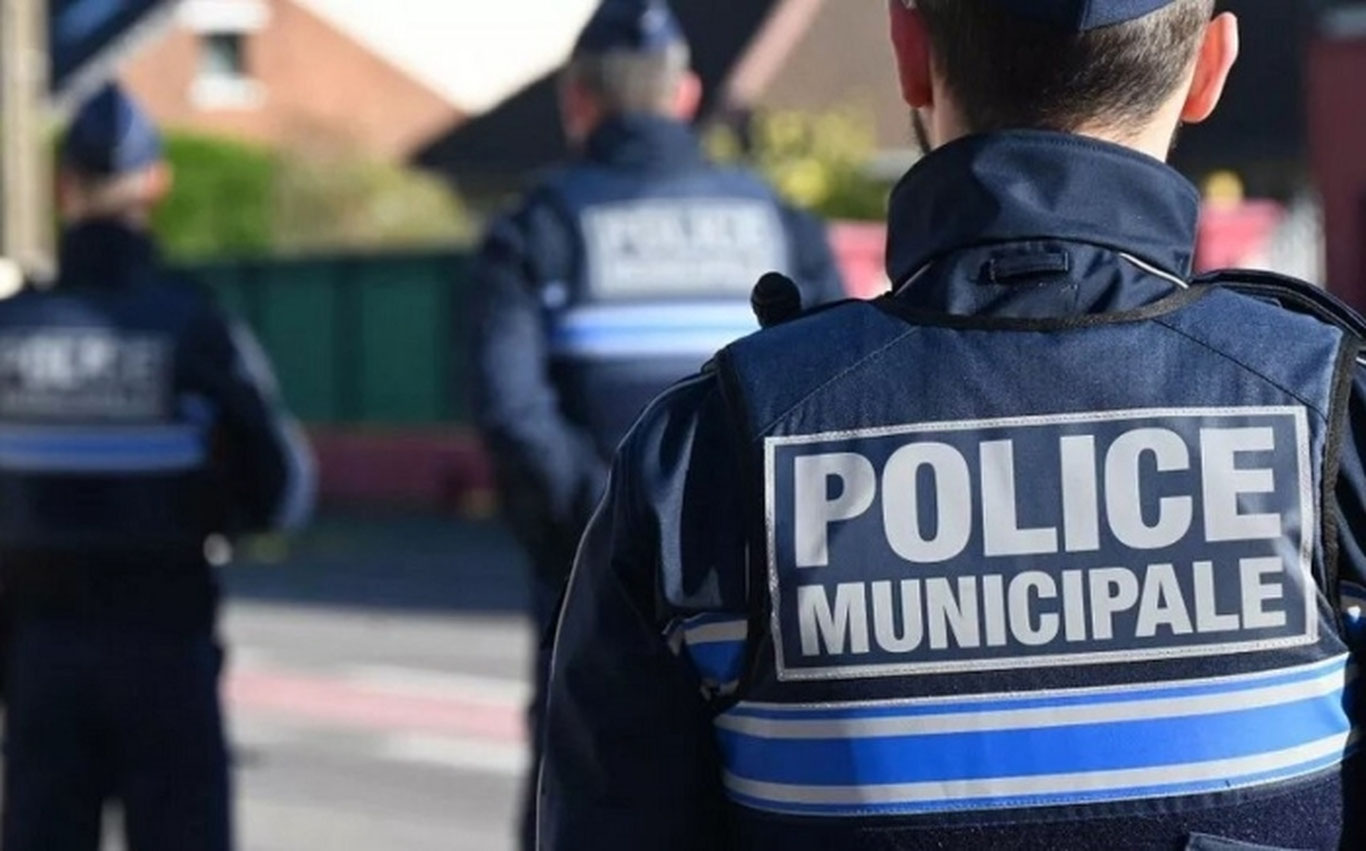 Fransiya terrorchilik tahdidining maksimal darajasini joriy qildi