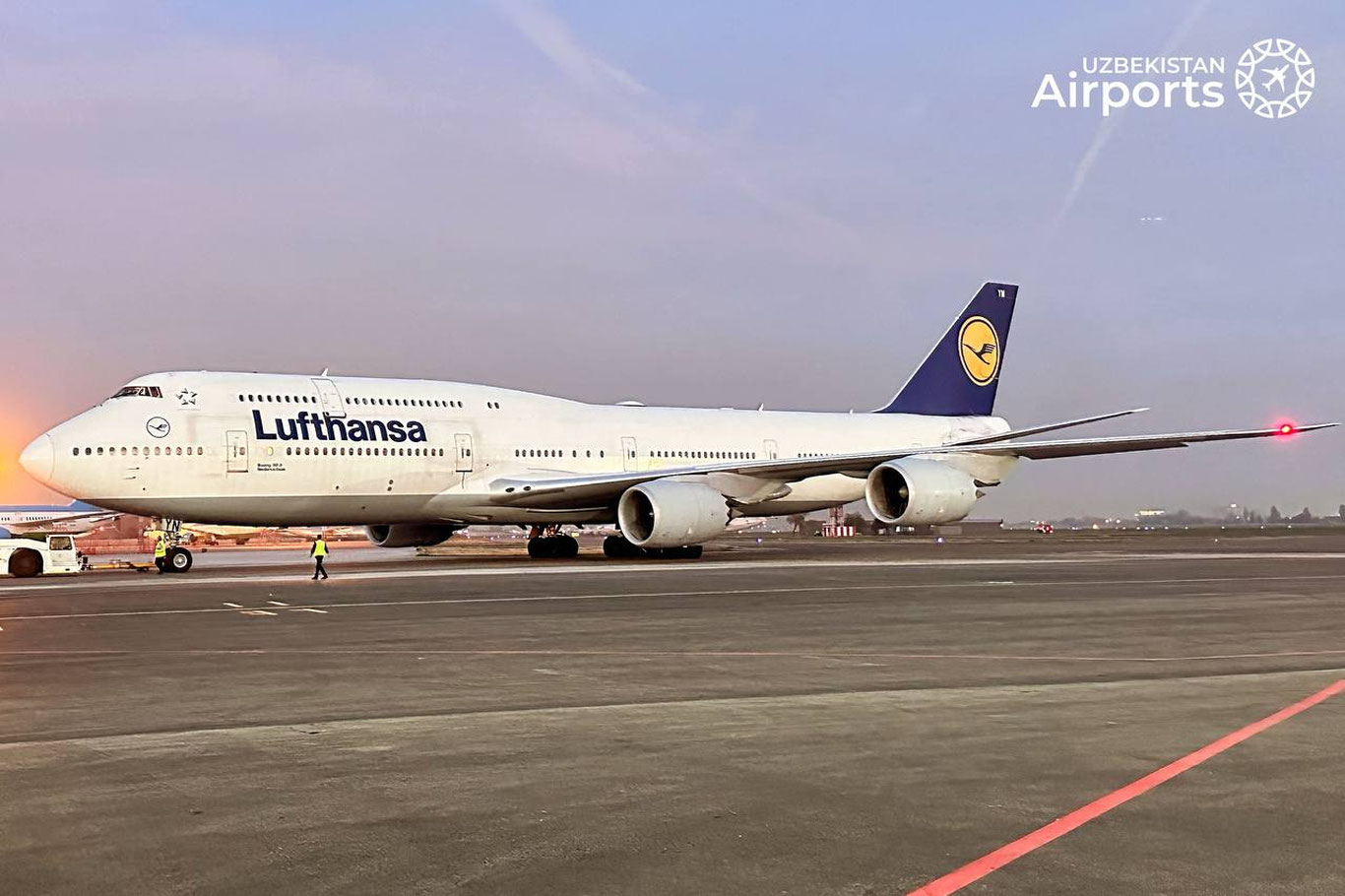 Шанхайдан Франкфуртга учган самолёт Тошкентга фавқулодда қўнди