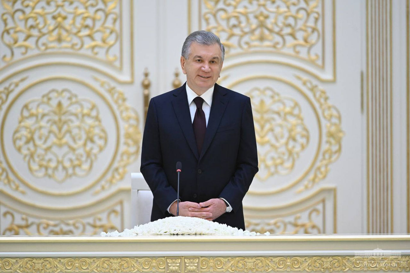 Prezident shifokorlarga tabrik yo‘lladi