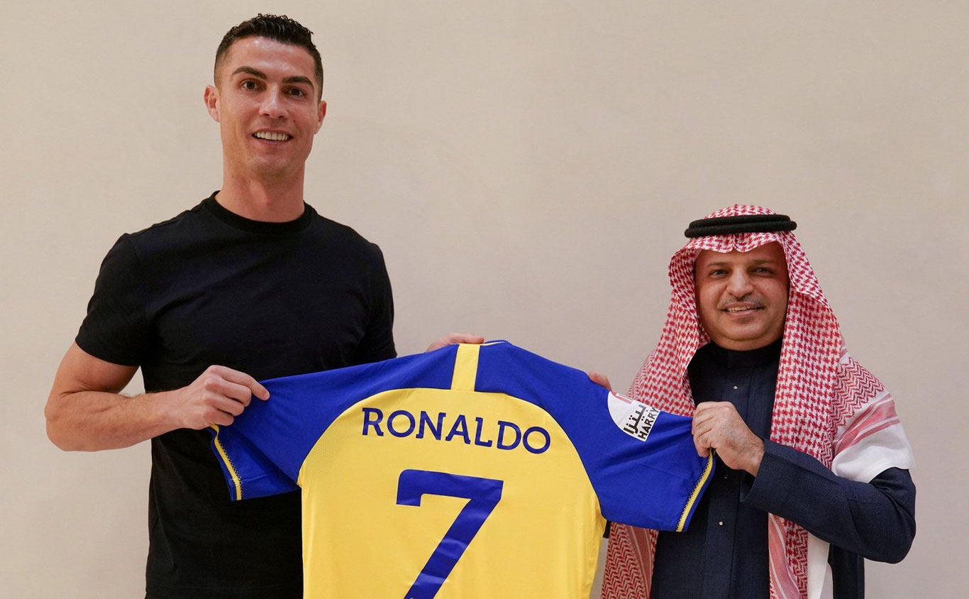 Ronaldu Saudiya Arabistonida qancha maosh ishlab topdi?
