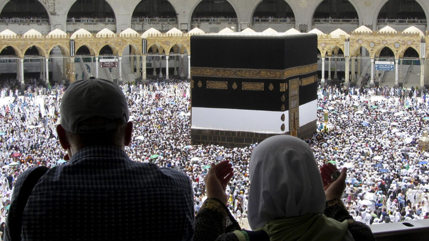 Umra tadbirini amalga oshiruvchi turoperatorlar nomi eʼlon qilindi