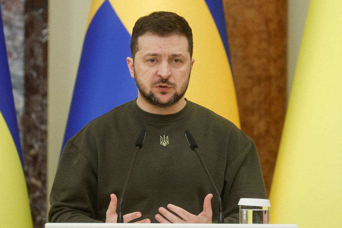 Zelenskiy Tramp bilan muzokara o‘tkazmoqchi