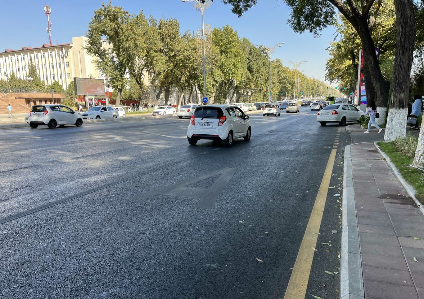 Bu yil poytaxtda avtobuslar uchun 48,2 km alohida ajratilgan yo‘laklar tashkil etildi