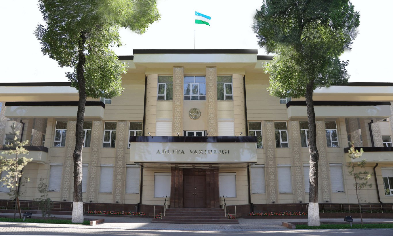Адлия вазирлиги қарғиш учун жавобгарлик белгиланаётганини рад этди