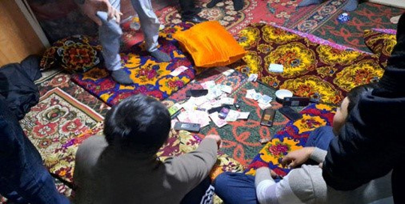 Farg‘onada qimorbozlar guruhi qo‘lga tushdi