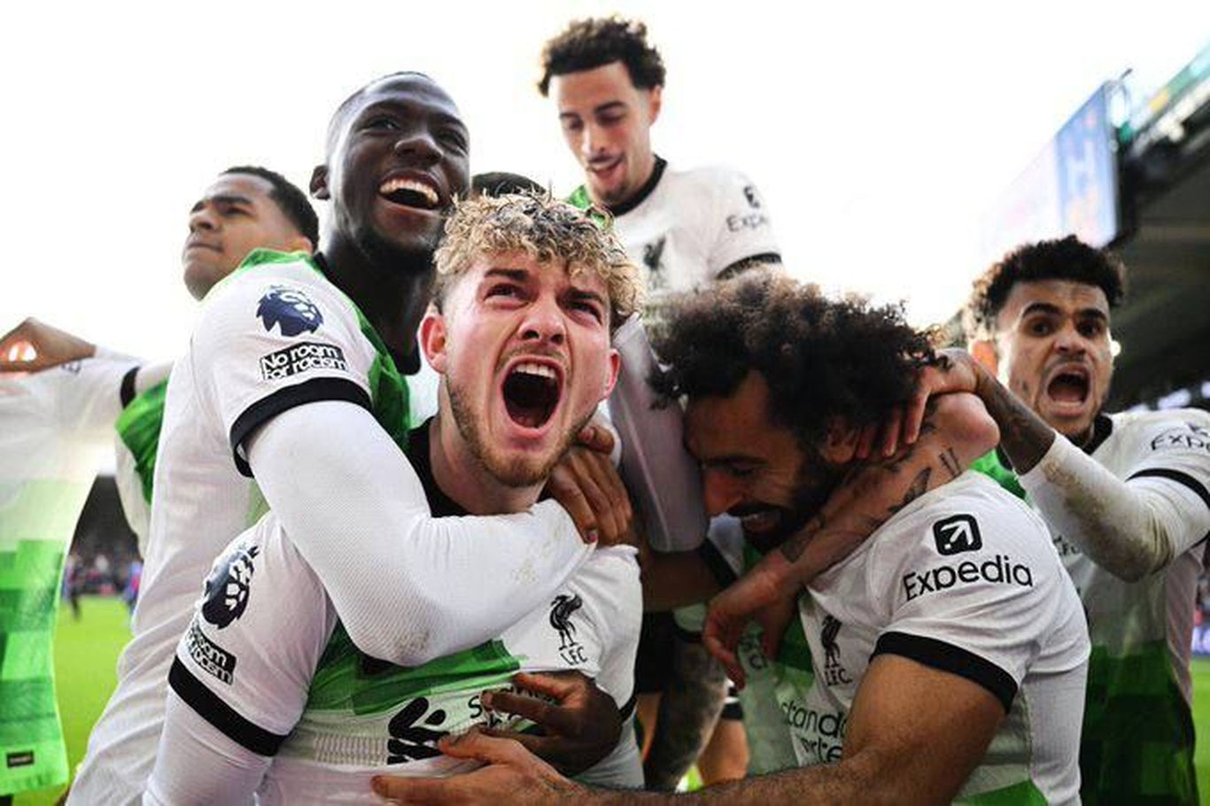 “Liverpul” APLda peshqadamga aylandi