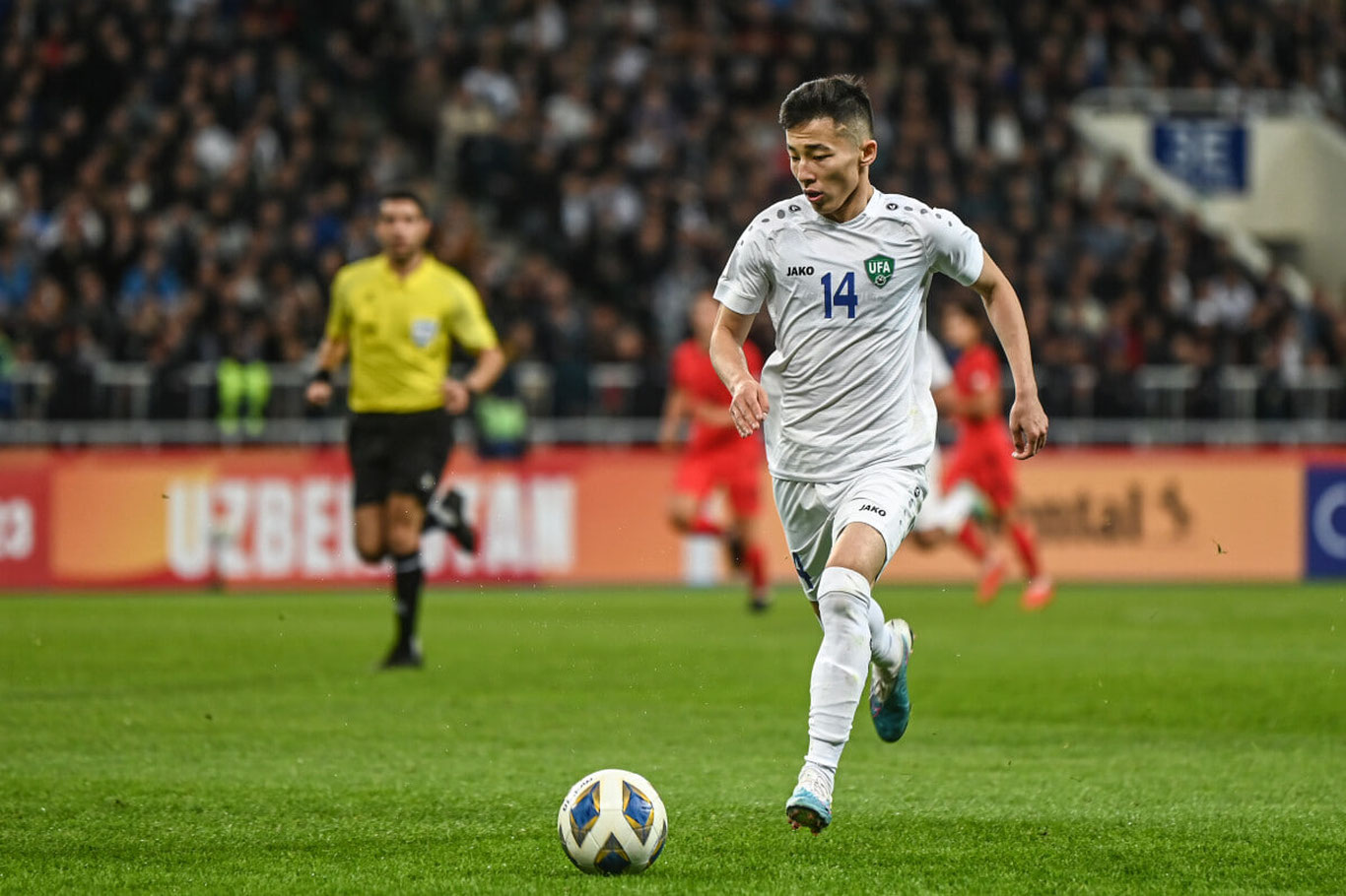 Abbosbek O'zbekistonning eng zo'r futbolchisi bo'ldi