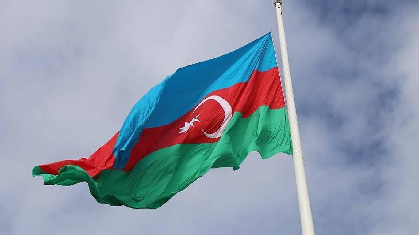 Ozarbayjon orbitaga chiqish huquqini qo‘lga kiritdi