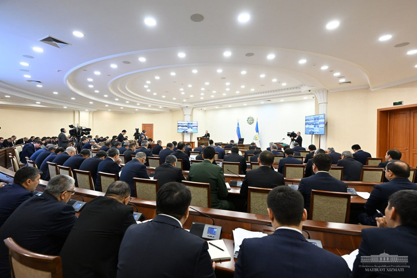 Президент Ходжаевни жиддий огоҳлантирди