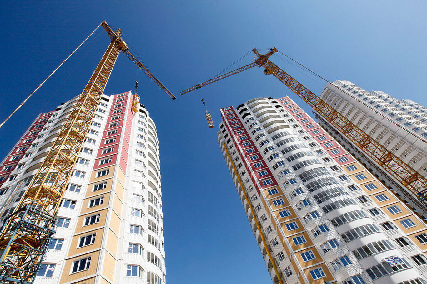 Мирзиёев янги уй-жойларнинг таннархи қимматлигини танқид қилди
