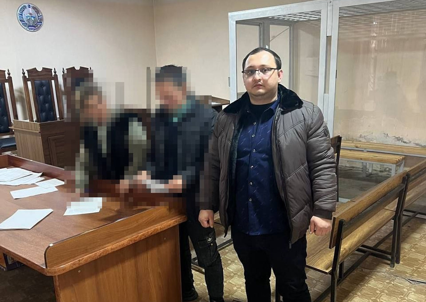Nogiron onasiga aliment to‘lashdan bosh tortgan aka-singil 15 sutkaga qamaldi