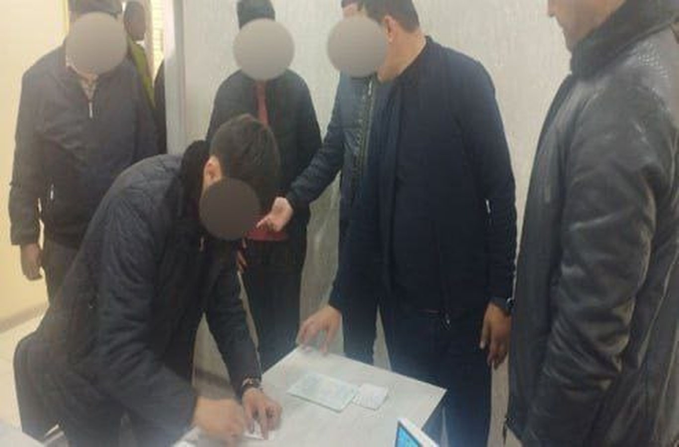 Samarqandda YPX xodimiga pora bermoqchi bo‘lgan haydovchilar ushlandi