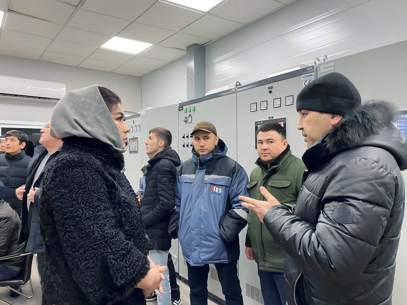 Вазир ўринбосари аҳоли мурожаатини ўрганишга чиқди