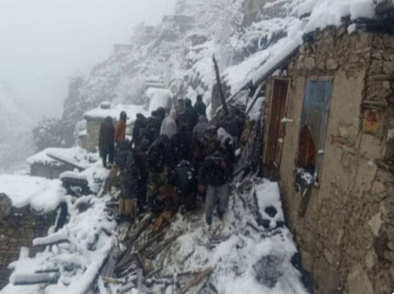 Afg‘onistonda ko‘chki sodir bo‘ldi