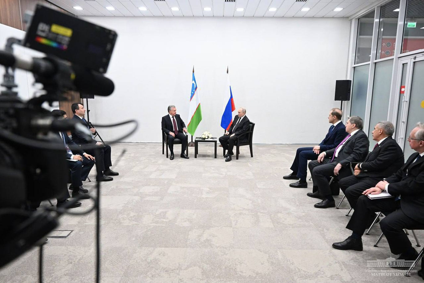 Шавкат Мирзиёев Владимир Путин билан учрашув ўтказди