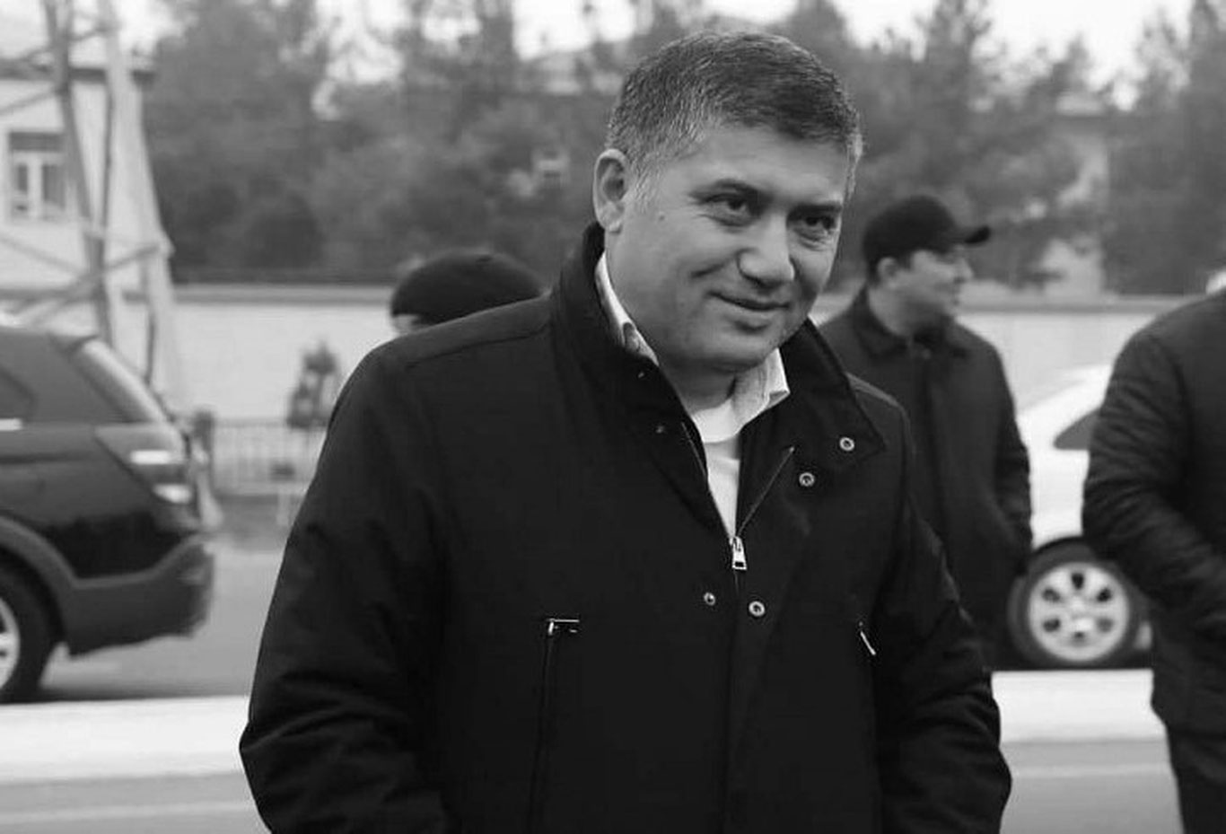 Андижон шаҳрининг собиқ ҳокимининг вафоти кўплаб муҳокамаларга сабаб бўлмоқда.