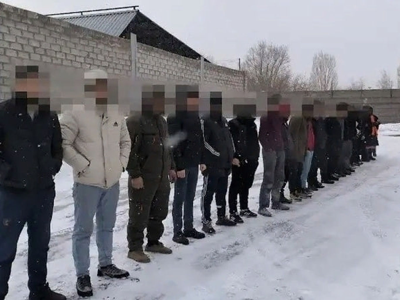 Чиқинди заводида 37 нафар ўзбекистонлик ушланди