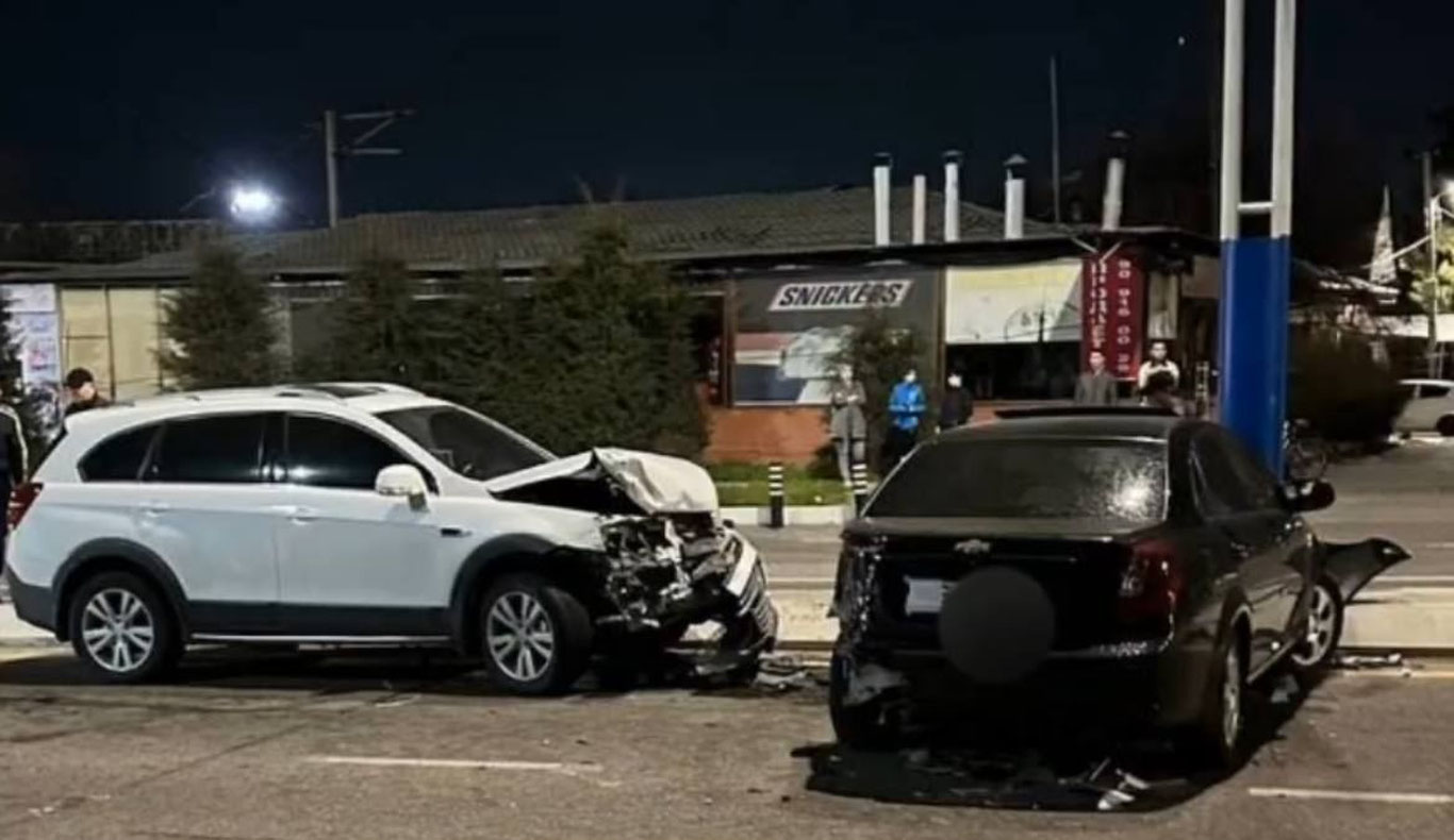 Toshkentda Captiva va Lacetti avariyaga uchradi