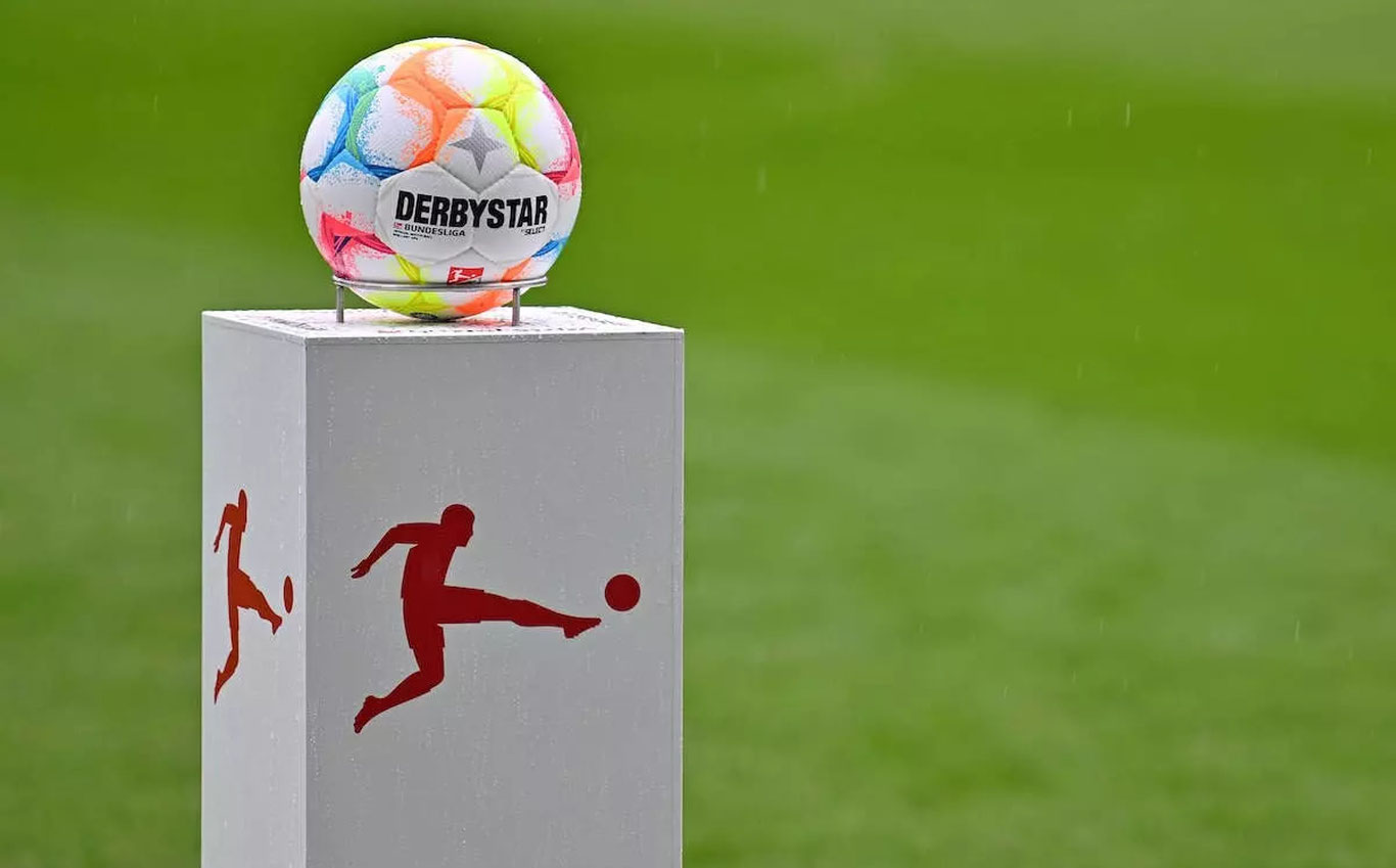 Бундеслиганинг энг кўп маош олувчи футболчилари