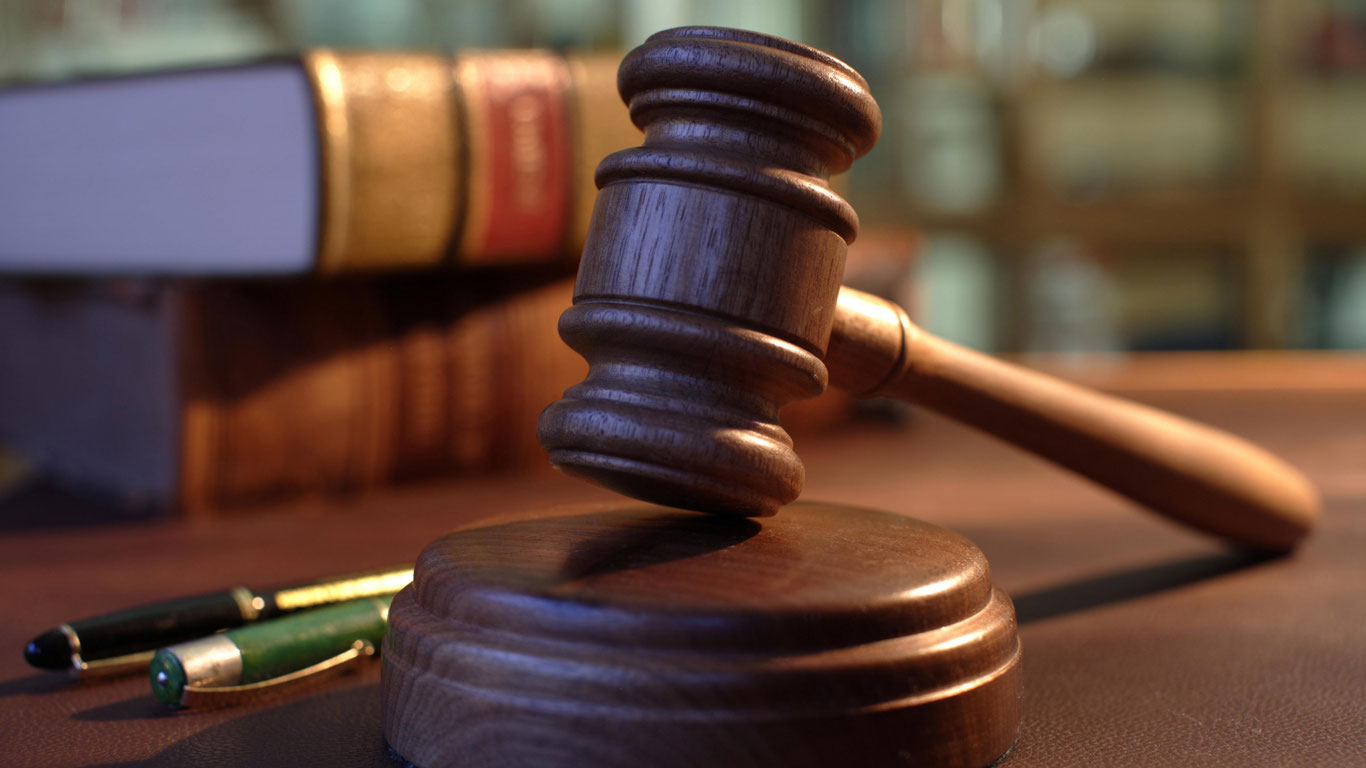 Тошкентда ўқувчисига тегажоғлиқ қилган ўқитувчи қамалди