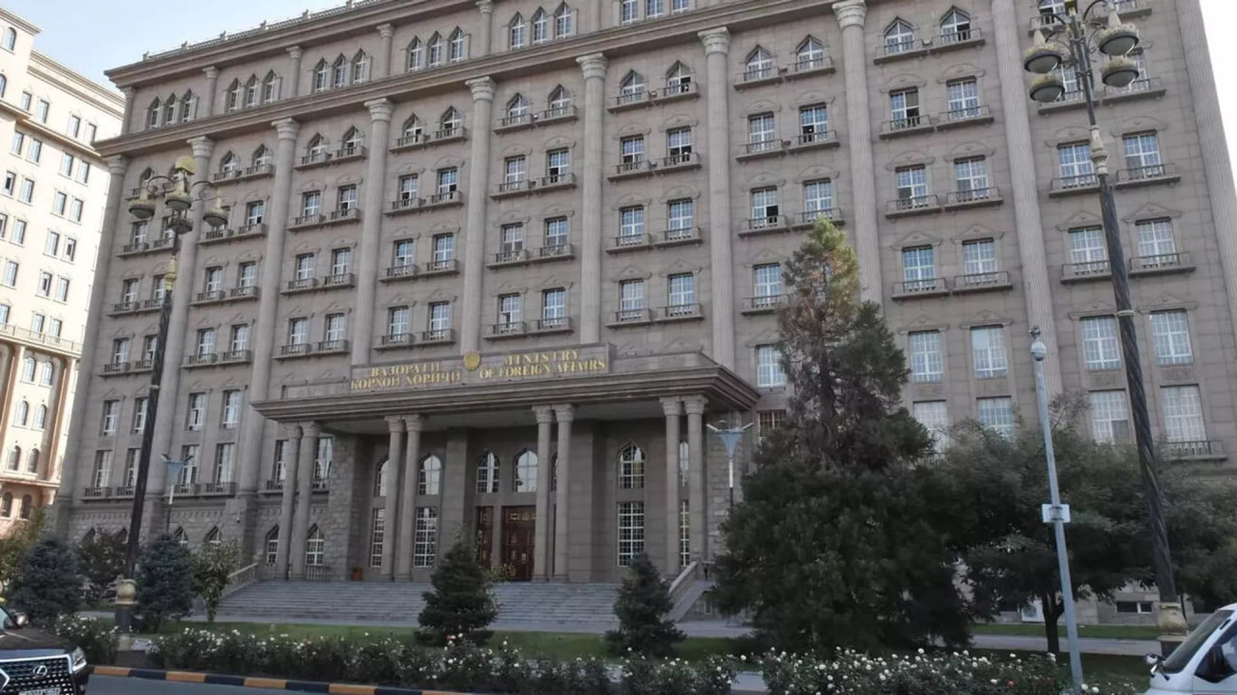 Тожикистон Туркия фуқаролари учун виза жорий қилмоқчи