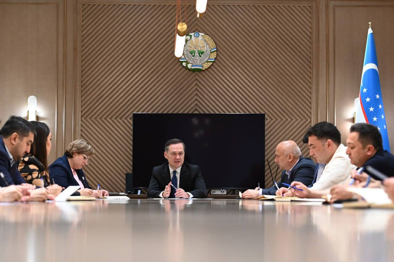 Комил Алламжонов нодавлат телеканаллар вакиллари билан учрашди