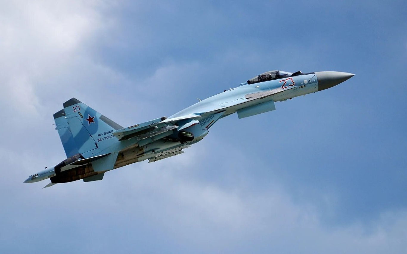 Rossiya Eronga qiruvchi samolyotlar bermoqchi