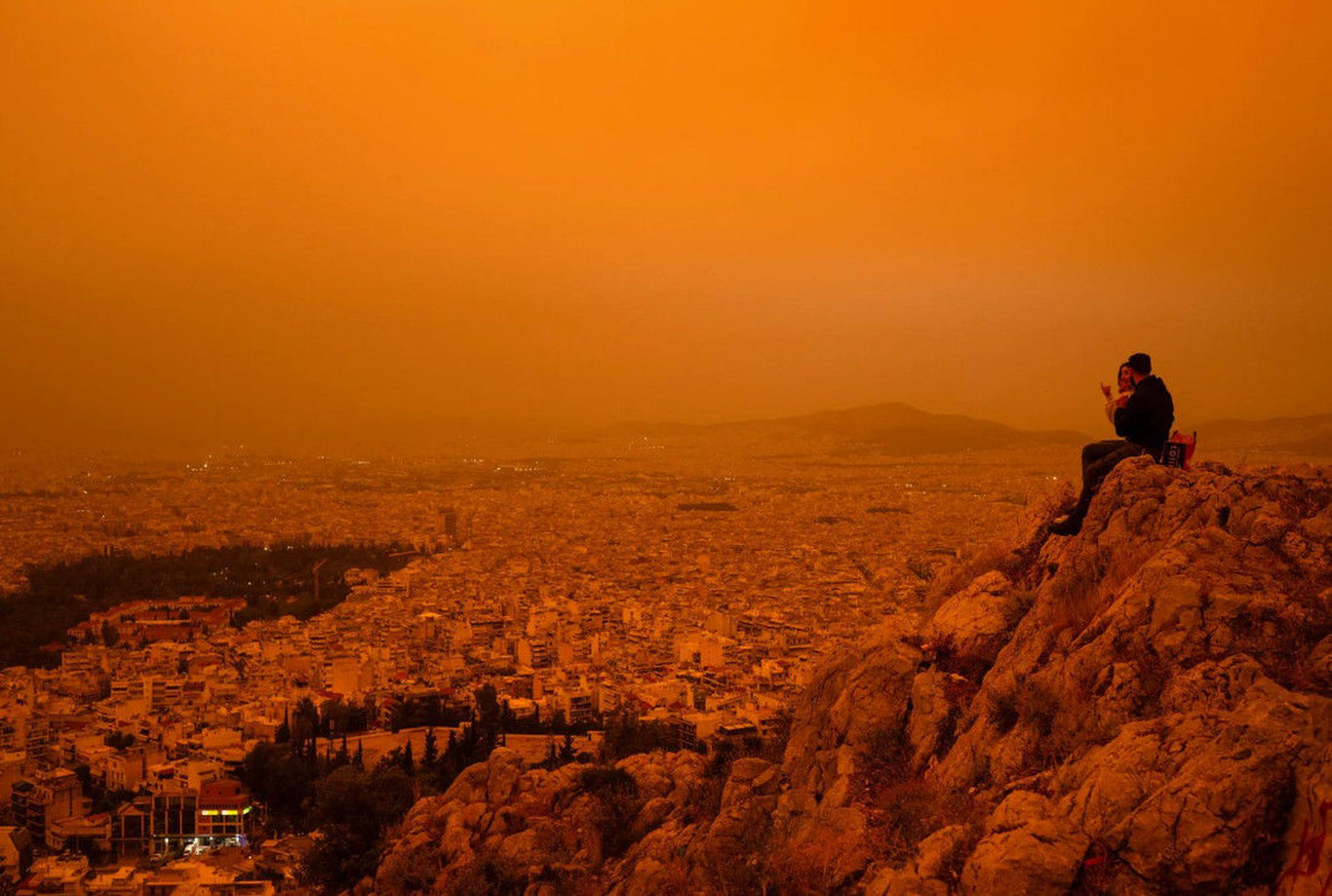 Дунёни қум ва чанг бўронлари эгаллаши мумкин