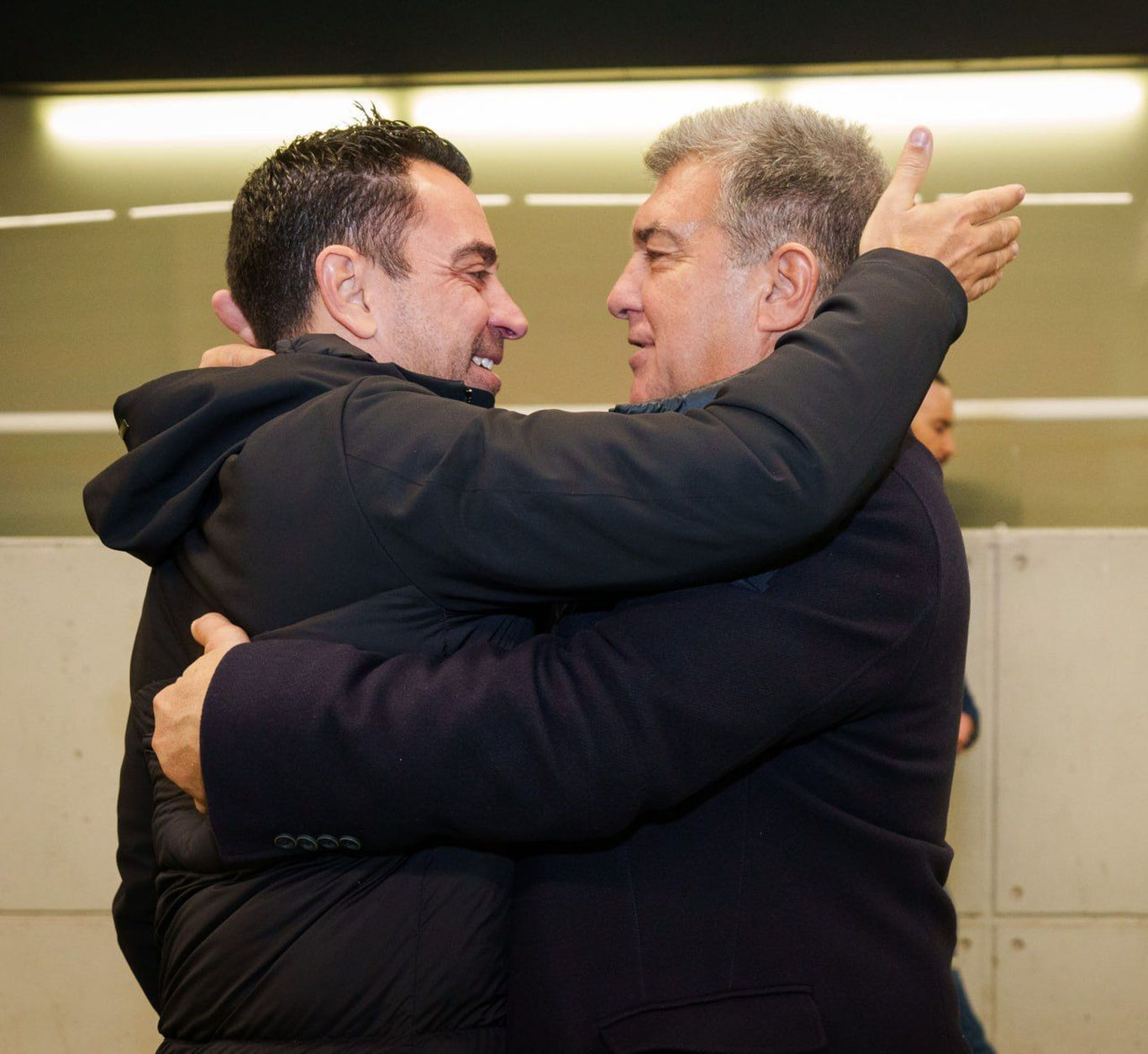 Futbolchi Xavining murabbiy Xavidan farqli tomonlari