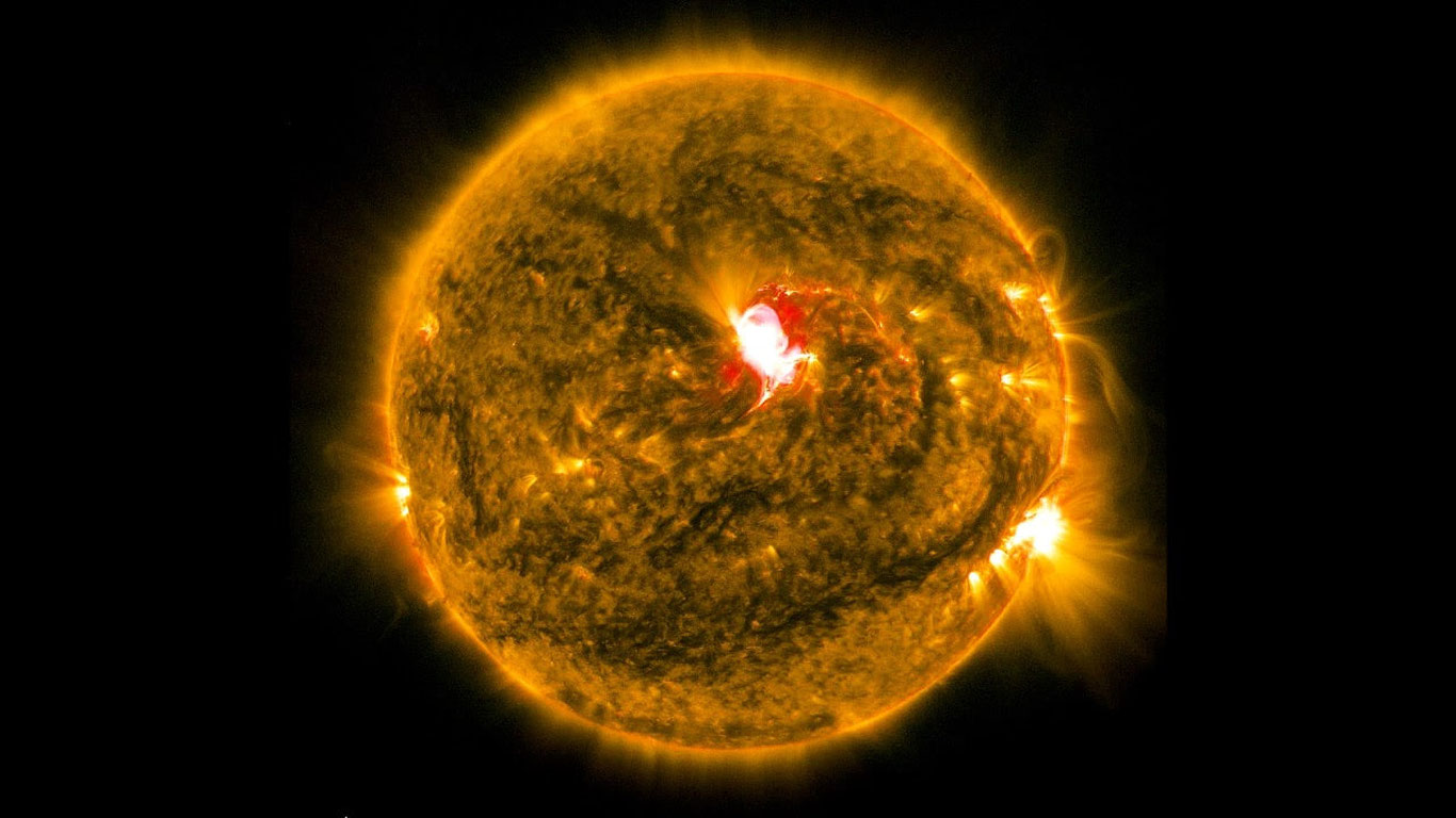 Ерда 7 баллик кучли магнит бўронлари кузатилмоқда