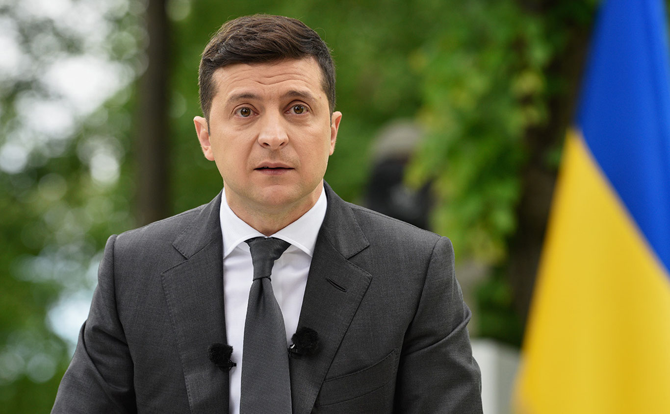 Зеленский қидирувга берилди