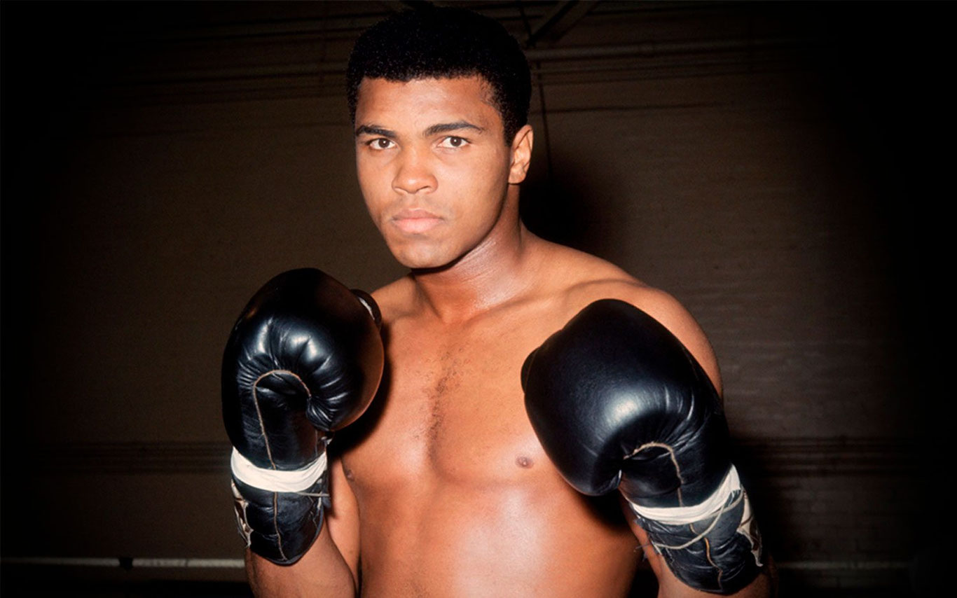 Боксчи Муҳаммад Алининг уйи сотувга қўйилди