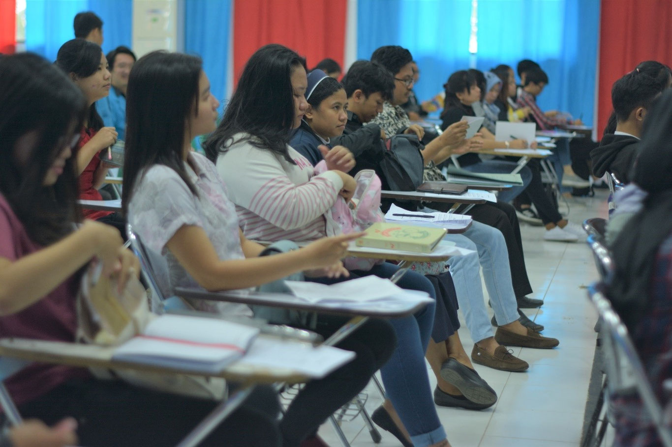 Сиртқи таълим босқичма-босқич тугатилади