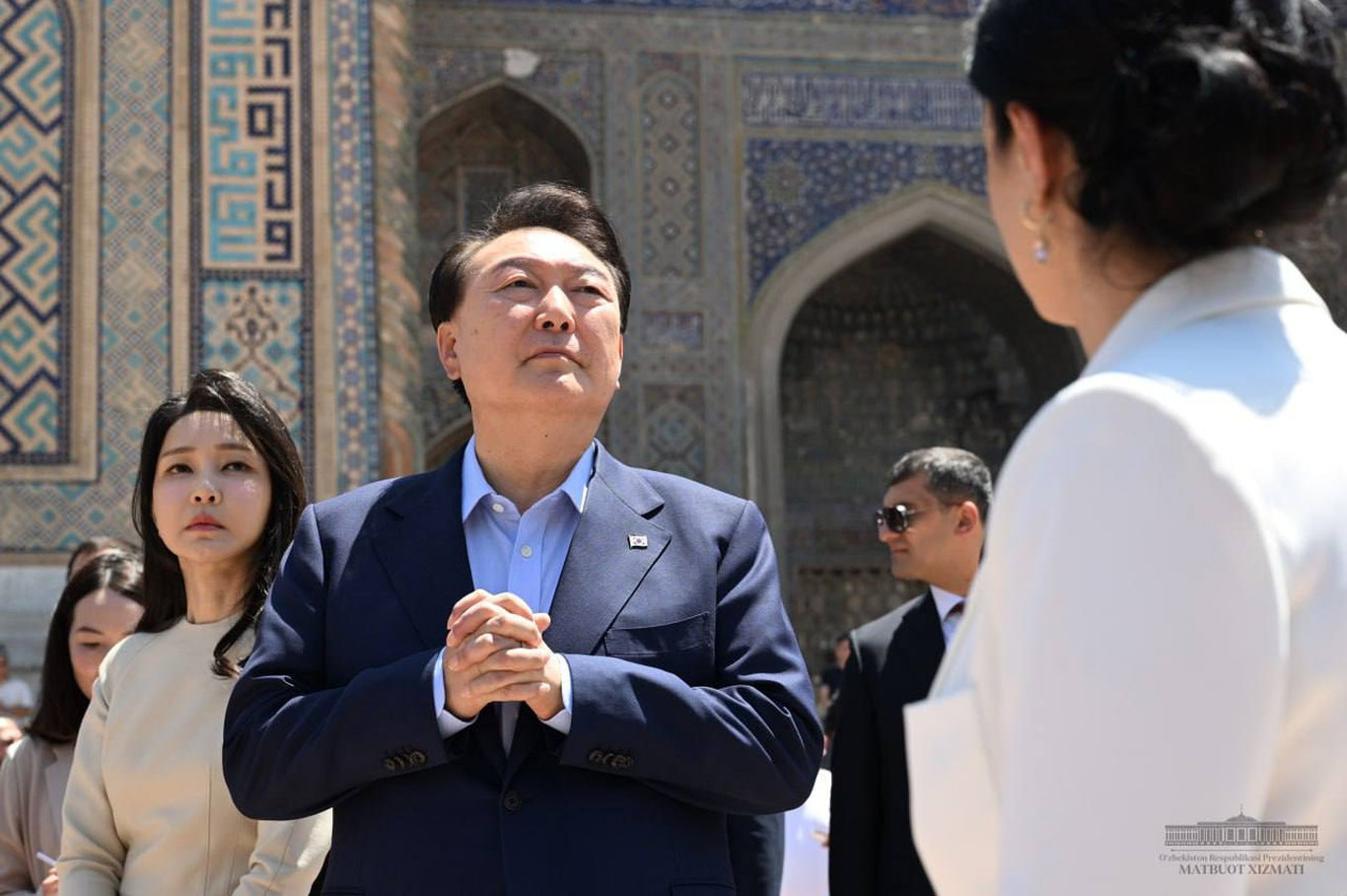 Корея Президенти Самарқанднинг тарихий обидалари билан танишди