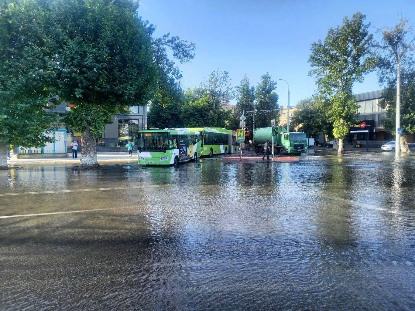 Toshkentdagi suv quvuri nega yorilgandi?