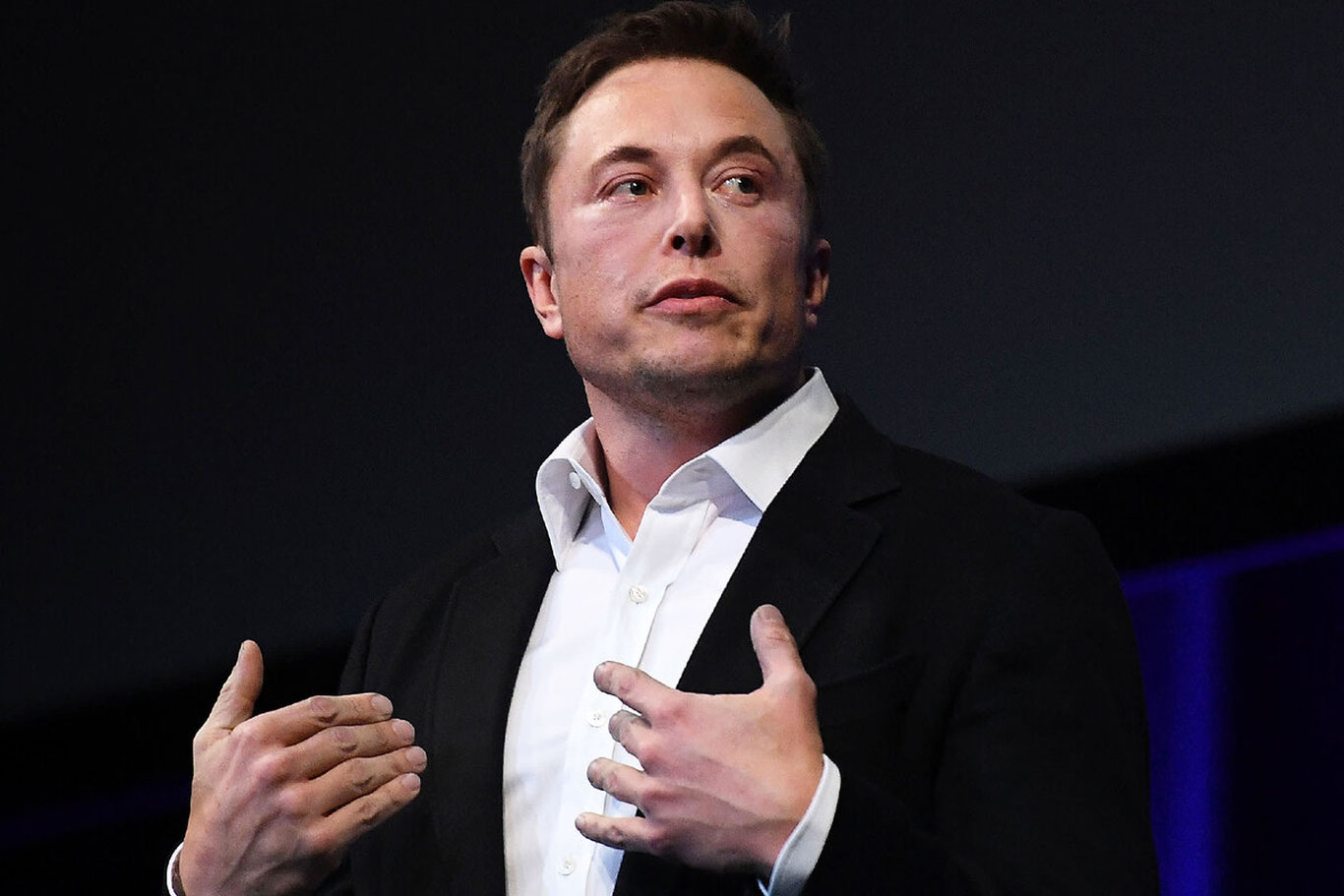 Илон Маск Марсга австронавтларни юборишга чақирди