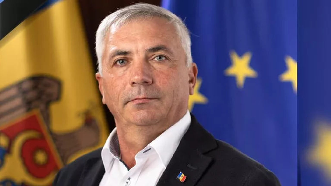 Молдовалик депутат ари чақиши туфайли вафот этди