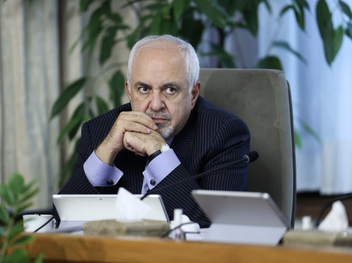 Эрон вице-президенти 10 кун ишлаб истеъфога чиқди