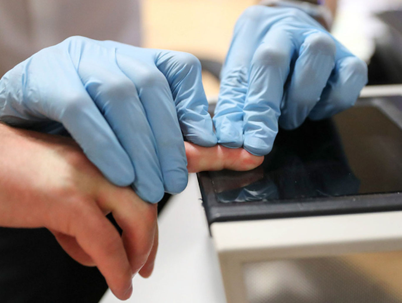 Энди Туркияга бармоқ изи билан кирилади