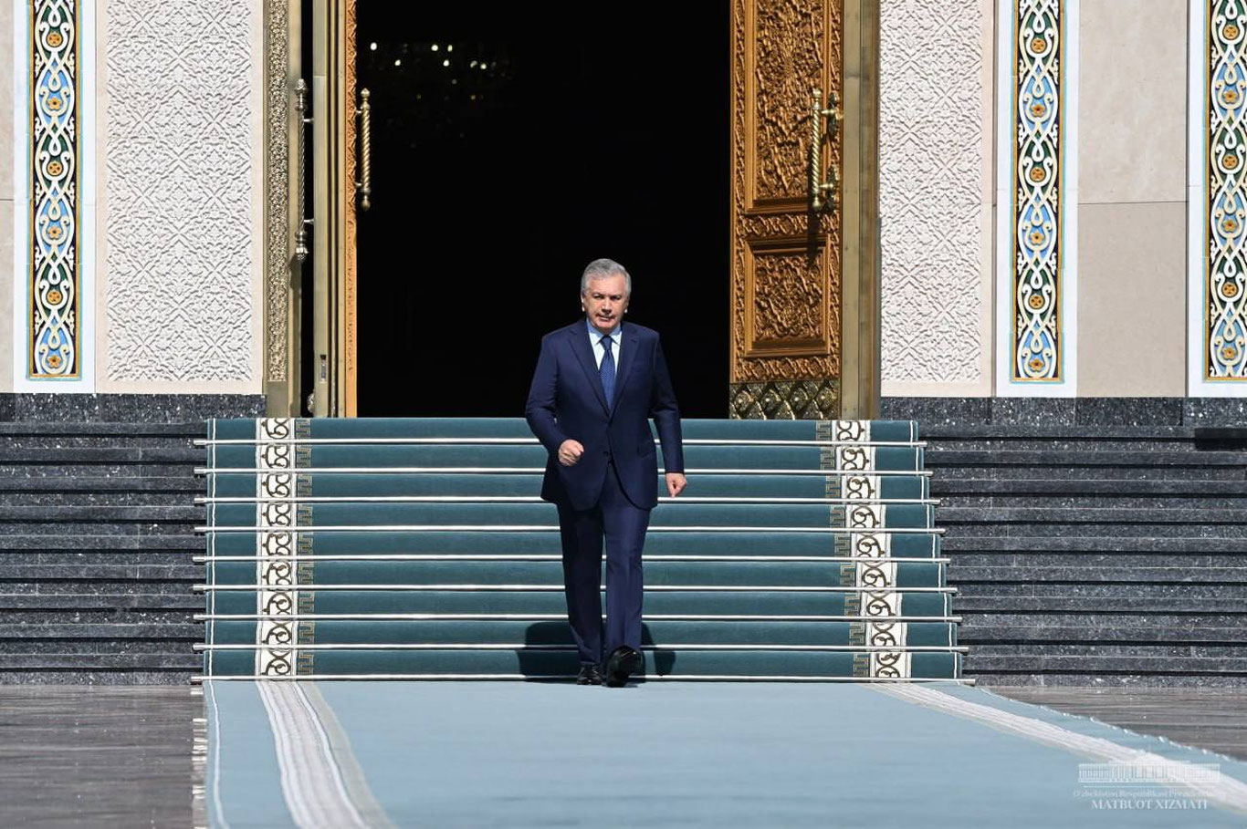 Shavkat Mirziyoyev Qoraqalpog‘istonga jo‘nab ketdi