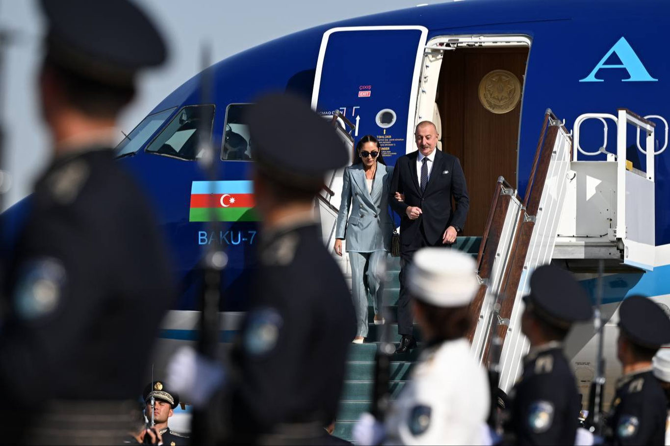 Ilhom Aliyev O'zbekistonga keldi