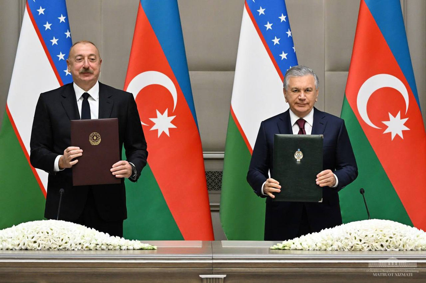 O‘zbekiston-Ozarbayjon o‘rtasida ikki tomonlama hujjatlar imzolandi