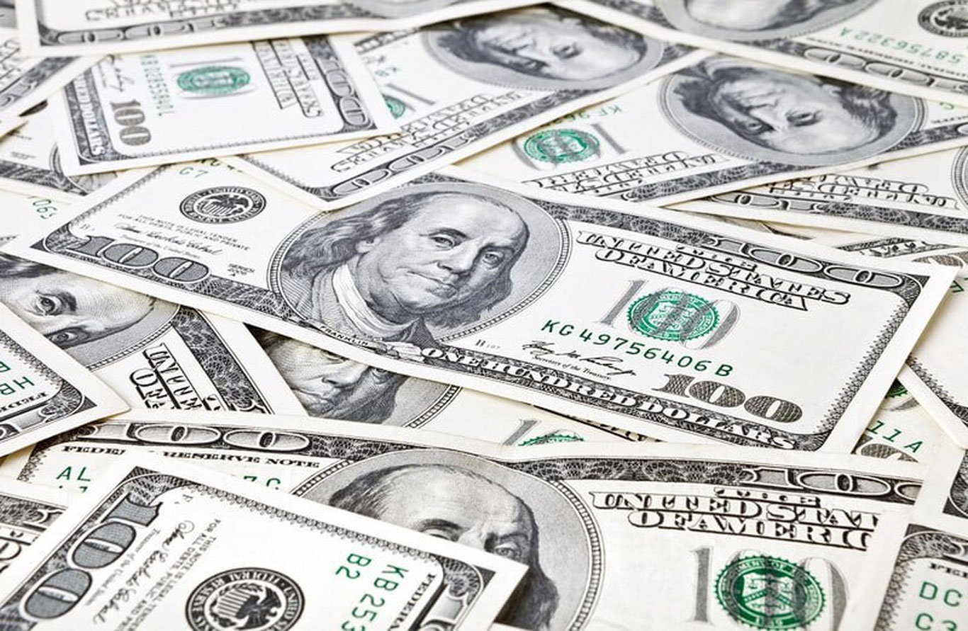 Ўзбекистонда доллар курси кўтарилди