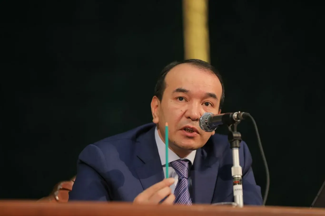 Озодбек Назарбеков Қирғизистон халқ артисти бўлди