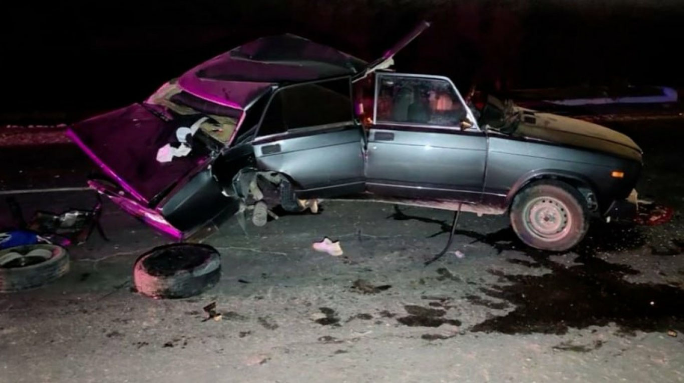 Сурхондарёда “права”си йўқ ҳайдовчилар аварияга учради