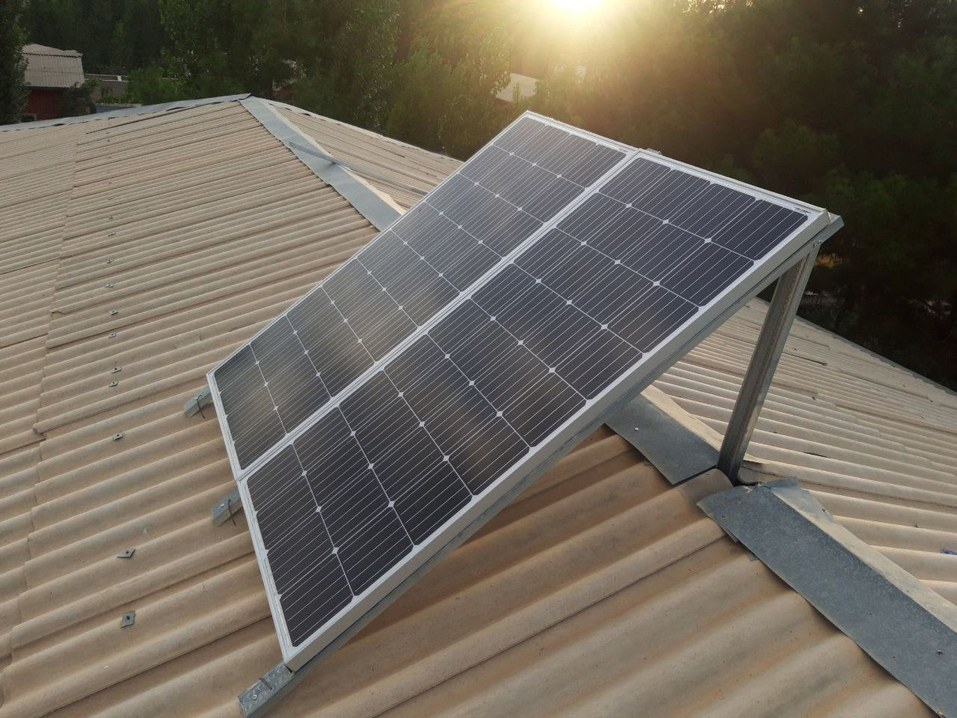 Энергетика вазирлигига мурожаат қилганларнинг 31 таси қуёш панели ўрнатишга мажбурланган