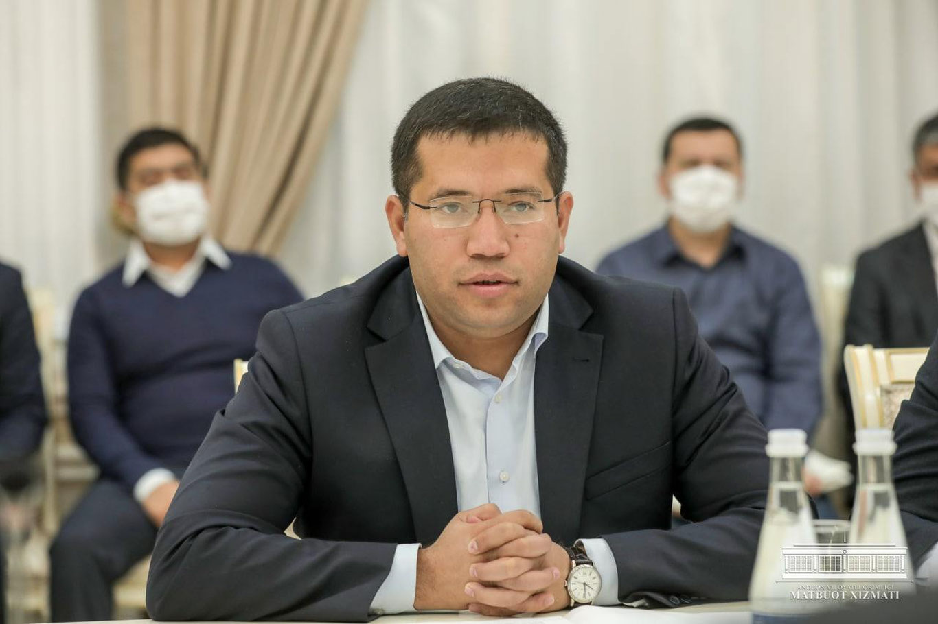 Andijon hokimining sobiq oʻrinbosari uyidan 3 million dollar topildi