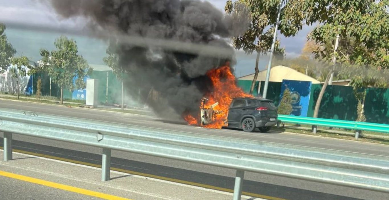 Тошкентда Tracker ёниб кетди